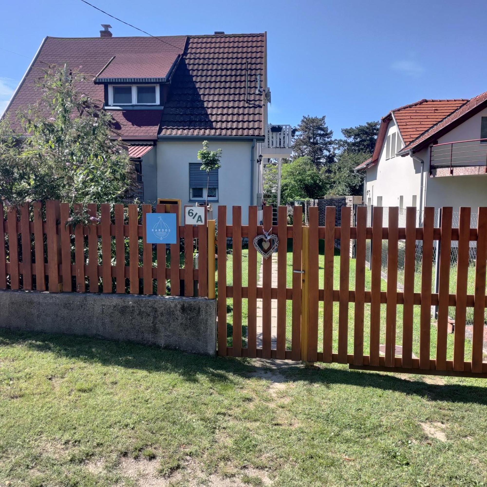 Kardos Residence Сиофок Екстериор снимка